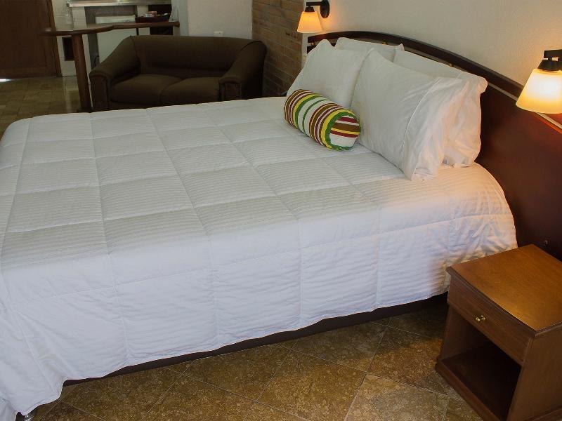 Hotel Cabo De La Vela เมเดยิน ภายนอก รูปภาพ